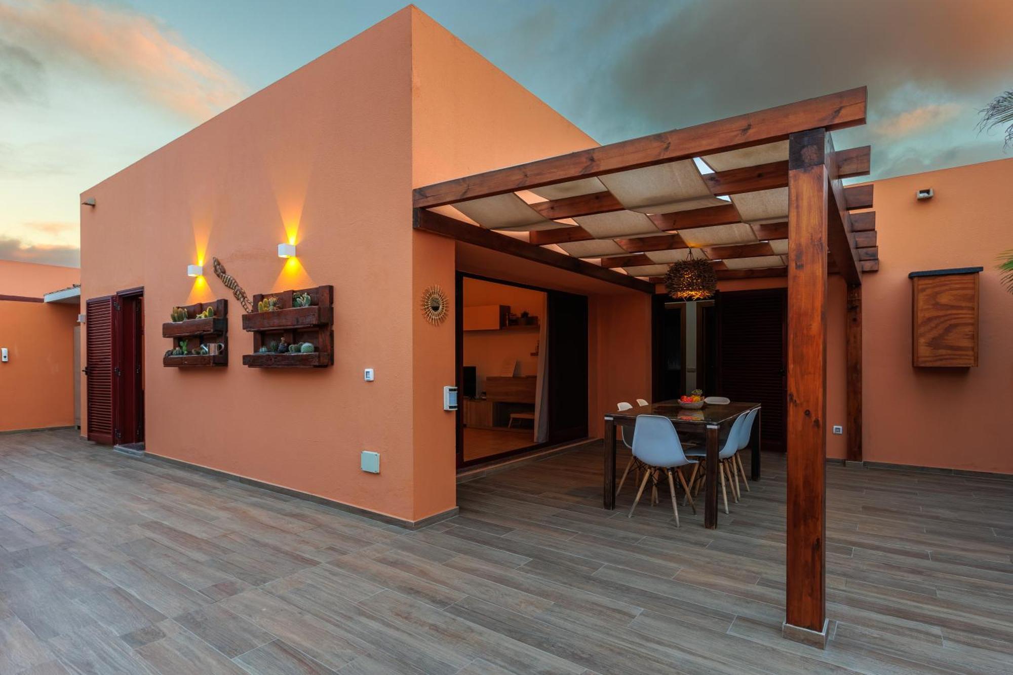 Villa Jacuzzi & Barbecue ลาโอลีวา ภายนอก รูปภาพ